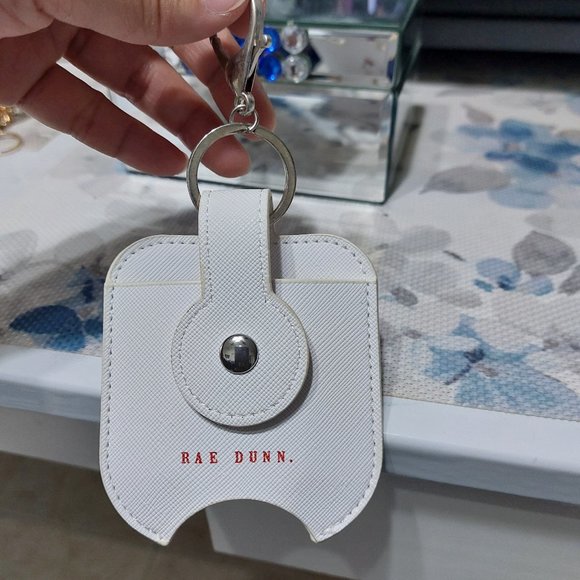 Rae Dunn Let It Snow Holiday Hand Sanitizer Case Keychain Super Cute - Picture 3 of 4